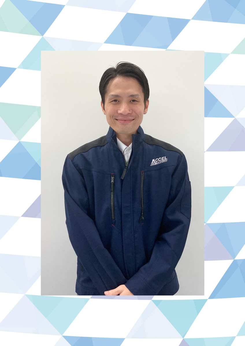 佐賀営業所の所長「灰塚」です♪